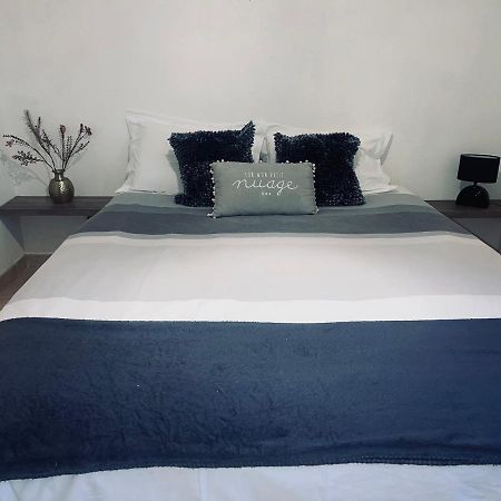 Appartement A 2 Mins Du Centre ซาร์ลา-ลา-กาเนดา ภายนอก รูปภาพ